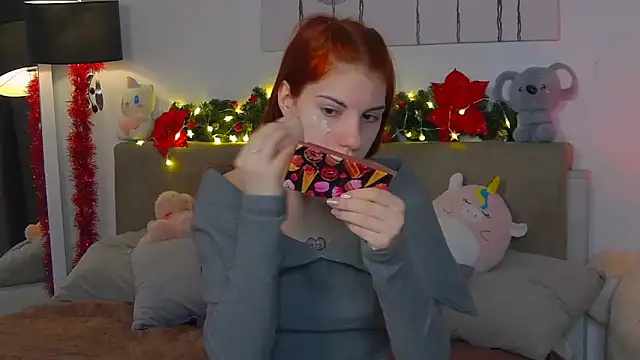 CassKiera online show from 12.21.25