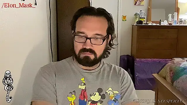 Snapshot of Seraph_De_La_Luna chatting on 12.14.24 Seraph De La Luna online show from 12.14.24