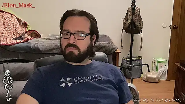 Snapshot of Seraph_De_La_Luna chatting on 12.17.24 Seraph De La Luna online show from 12.17.24