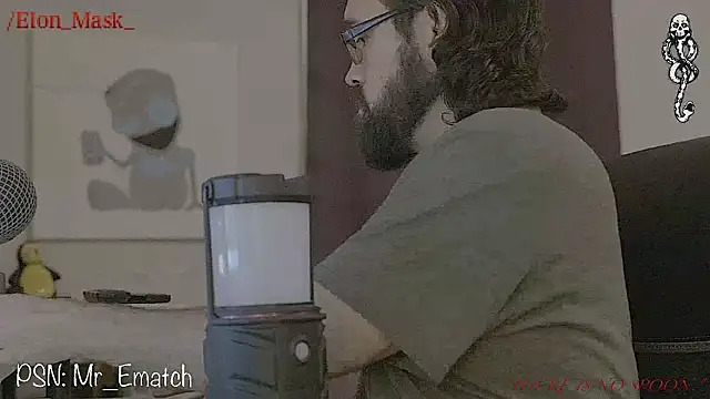 Snapshot of Seraph_De_La_Luna chatting on 01.31.25 Seraph De La Luna online show from 01.31.25