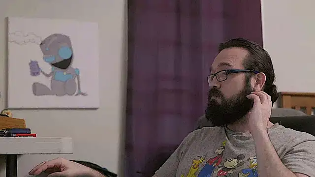 Snapshot of Seraph_De_La_Luna chatting on 03.23.25 Seraph De La Luna online show from 03.23.25