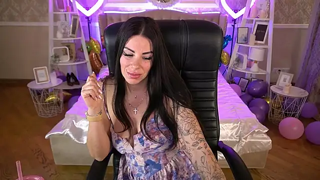 IsabellaFoxyy online show from 02.01.25