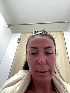 eveangelll online show from 12.18.25