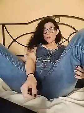 Snapshot of SofiaMori chatting on 02.22.26 SofiaMori online show from 02.22.26