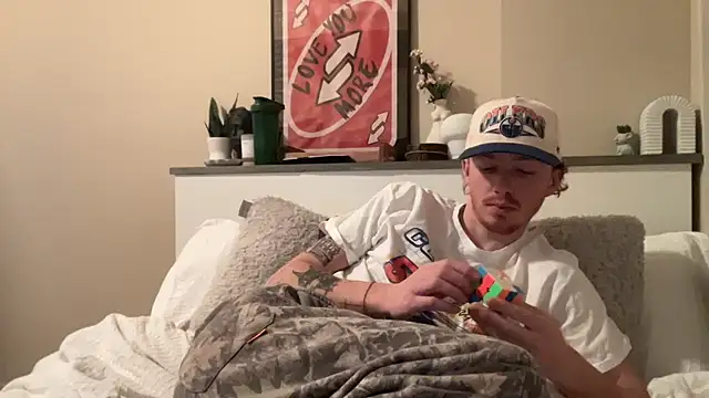 younghungginger online show from 12.21.24