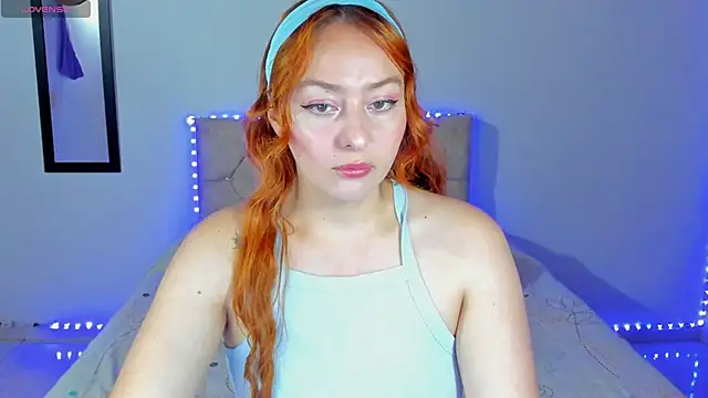 Snapshot of April_sommer1 chatting on 09.11.25 April sommer1 online show from 09.11.25