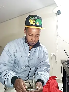 AlejoKhalifa  online show from 03.11.25