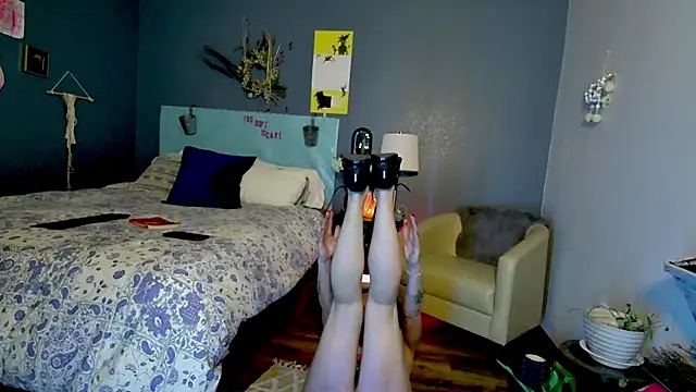 Glamazonx online show from 01.12.25