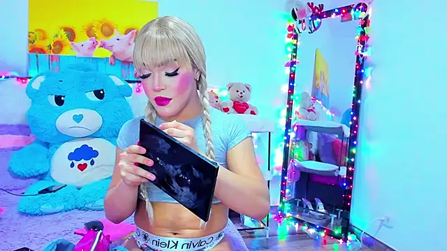 Snapshot of Candy_Candy__ chatting on 02.06.26 Candy Candy online show from 02.06.26