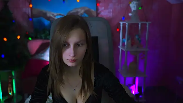 EllaHorton online show from 01.03.25