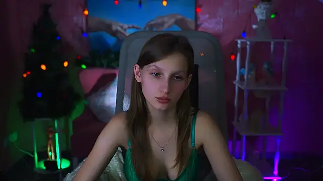 EllaHorton online show from 01.07.25