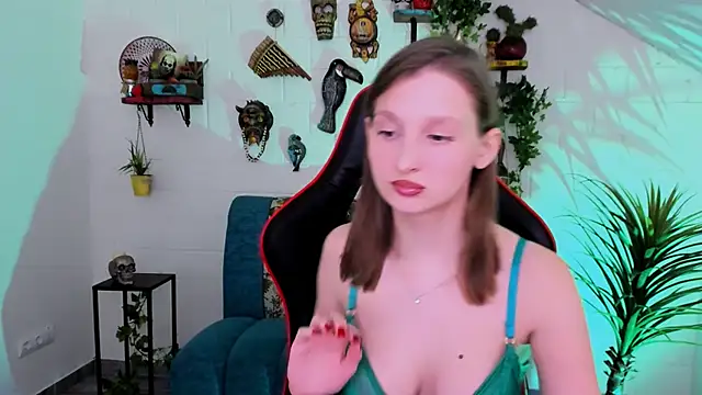 EllaHorton online show from 02.28.26