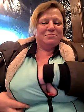 jusichka online show from 11.28.25