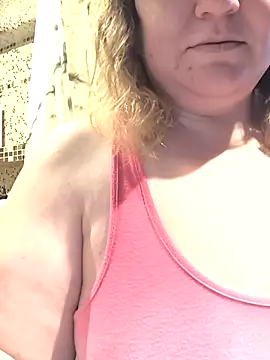 Snapshot of jusichka chatting on 02.11.26 jusichka online show from 02.11.26