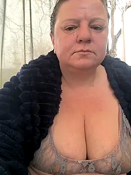 jusichka online show from 04.12.26