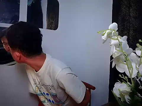 Asiantwink21 online show from 10.01.25