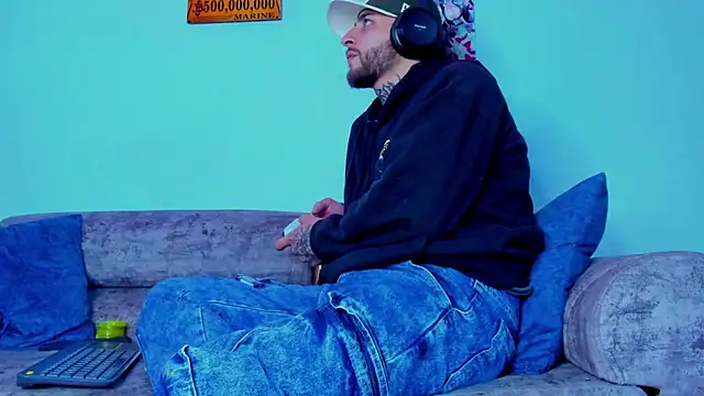 Drako Lamar online show from 10.17.25