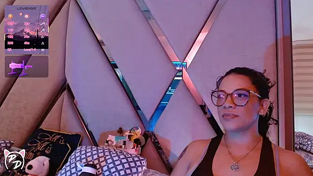 Snapshot of paula_daniela1 chatting on 07.13.26 paula daniela1 online show from 07.13.26