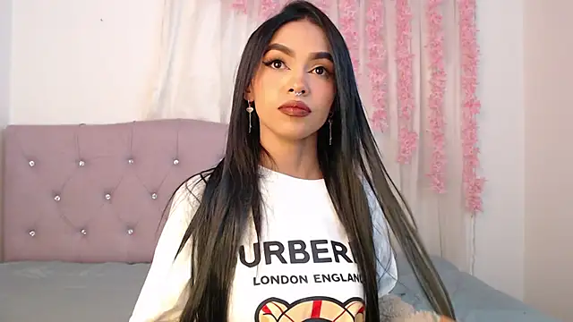 Alleanys Cristal online show from 01.18.25