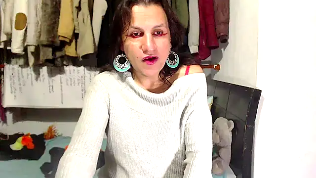 LorenJade online show from 03.11.26