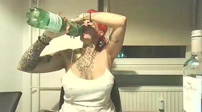 Snapshot of Jeanny_Bln chatting on 01.07.25 Jeanny Bln online show from 01.07.25