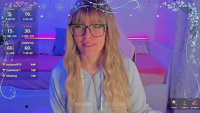 Snapshot of estivalae chatting on 12.14.24 estivalae online show from 12.14.24