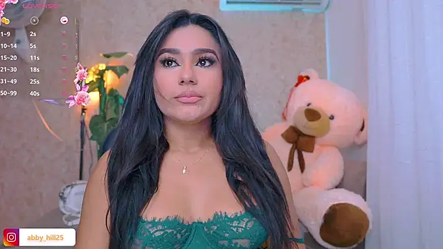 Snapshot of abbyhill27 chatting on 09.27.25 abbyhill27 online show from 09.27.25