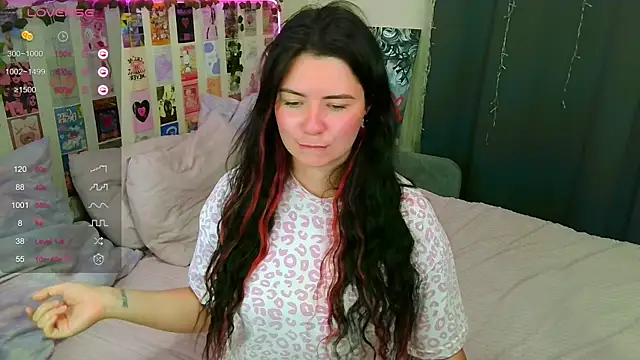 Snapshot of ss-katekisa-ss chatting on 11.04.25 ss-katekisa-ss online show from 11.04.25