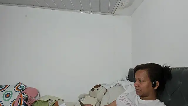 Laflaka22 online show from 10.02.25