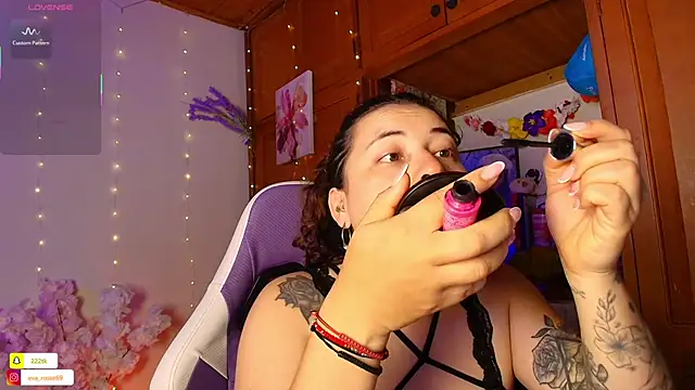 Snapshot of eva_rosse69 chatting on 04.18.26 eva rosse69 online show from 04.18.26
