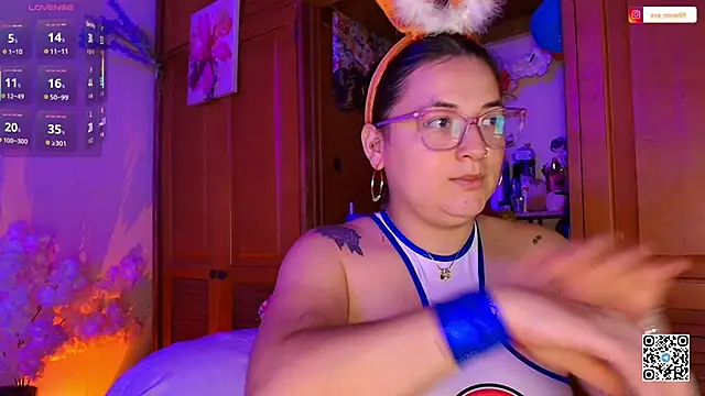Snapshot of eva_rosse69 chatting on 05.23.26 eva rosse69 online show from 05.23.26