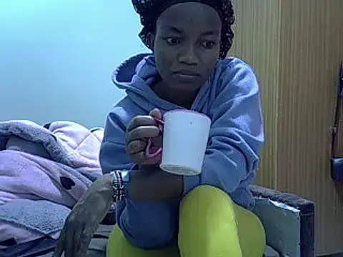 prettychoco1 online show from 12.20.24