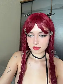 Snapshot of Evangeline_Lawrence_ chatting on 03.11.26 Evangeline Lawrence online show from 03.11.26