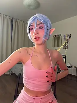 Snapshot of Evangeline_Lawrence_ chatting on 03.20.26 Evangeline Lawrence online show from 03.20.26