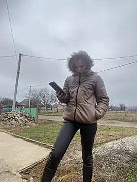 Anita-Smith online show from 11.27.25