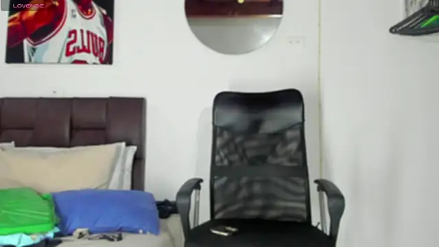 MikeRoss7777 online show from 01.25.25