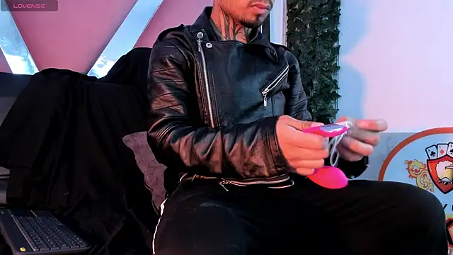 JuanCamiilo 66 online show from 03.25.26