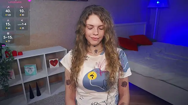 RayaNenlia online show from 02.11.25