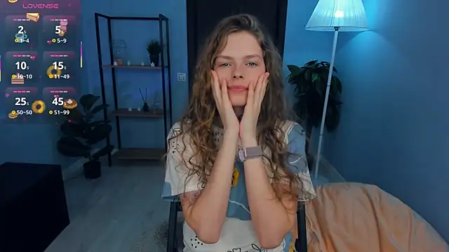 RayaNenlia online show from 03.19.25