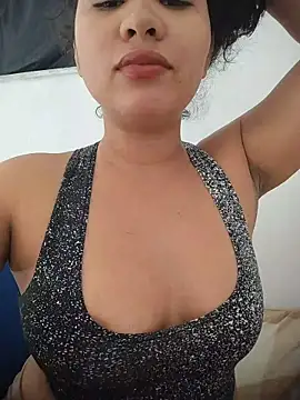 Snapshot of Yara0k chatting on 07.20.26 Yara0k online show from 07.20.26