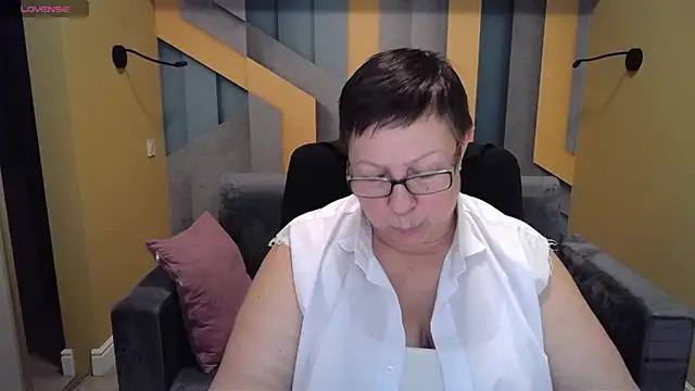 BarbaraTurners online show from 01.20.25