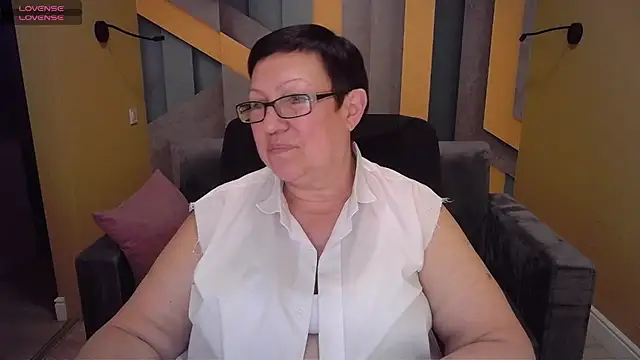 BarbaraTurners online show from 02.06.25