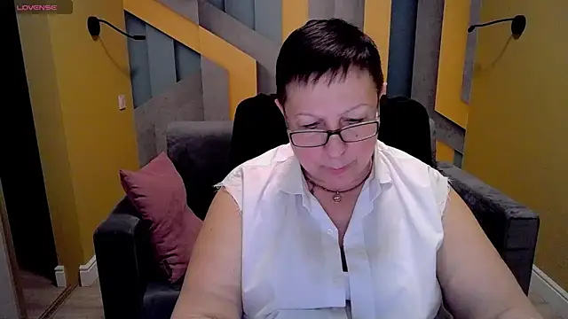 BarbaraTurners online show from 03.13.25