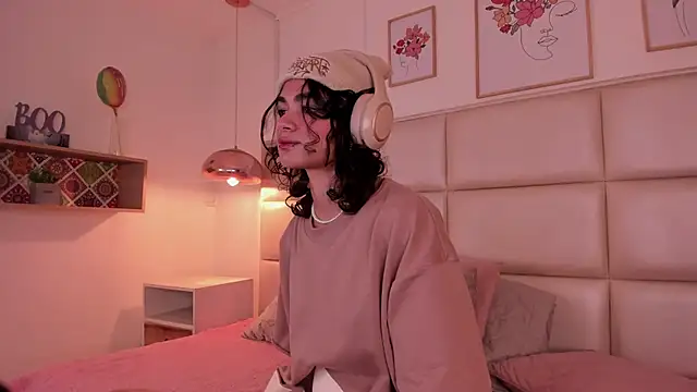 ZukyXYakihiro89 online show from 12.13.24