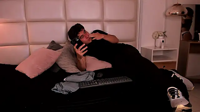 ZukyXYakihiro89 online show from 01.22.25