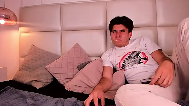 ZukyXYakihiro89 online show from 01.22.25