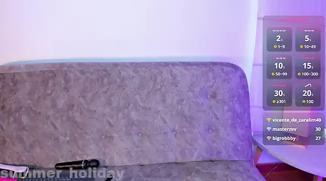 summer holiday online show from 01.13.25