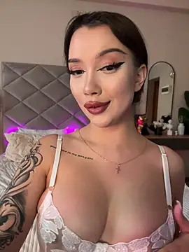 BamBam XO online show from 02.08.25