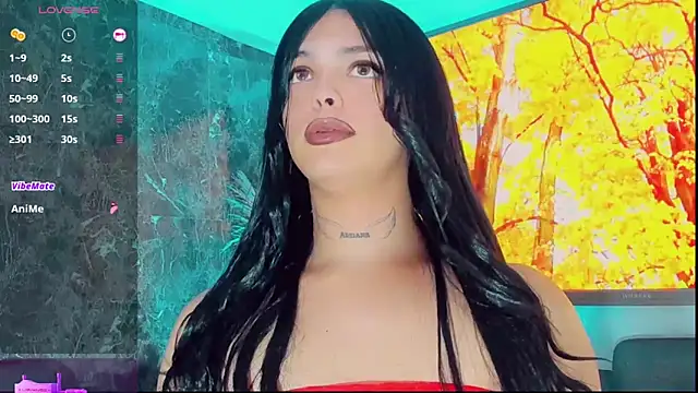 Snapshot of Emmaa_Saenz_ chatting on 10.15.25 Emmaa Saenz online show from 10.15.25