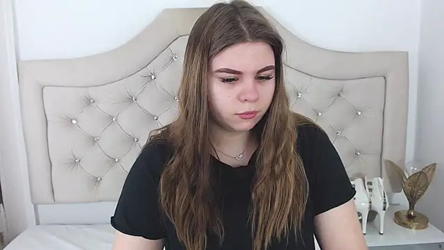 Snapshot of AbbyPleasure chatting on 12.30.24 AbbyPleasure online show from 12.30.24